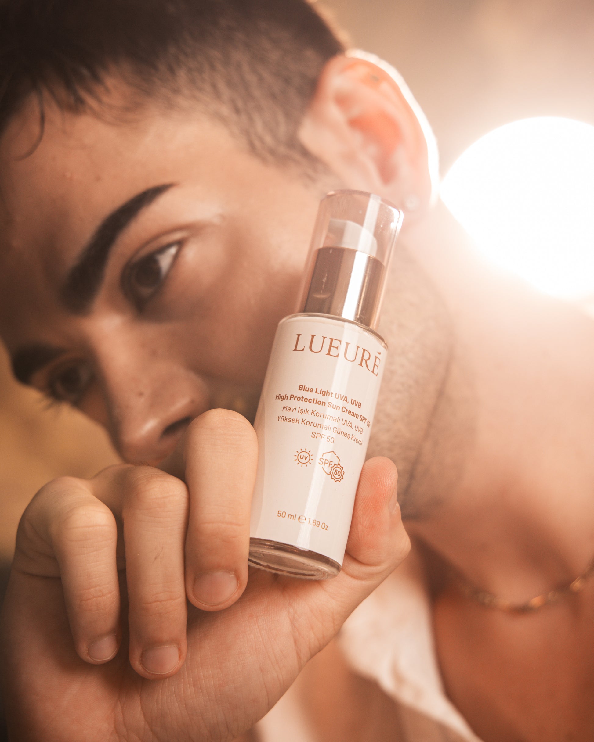 Lueuré UVA UVB Mavi Işık Filtreli Güneş Kremi